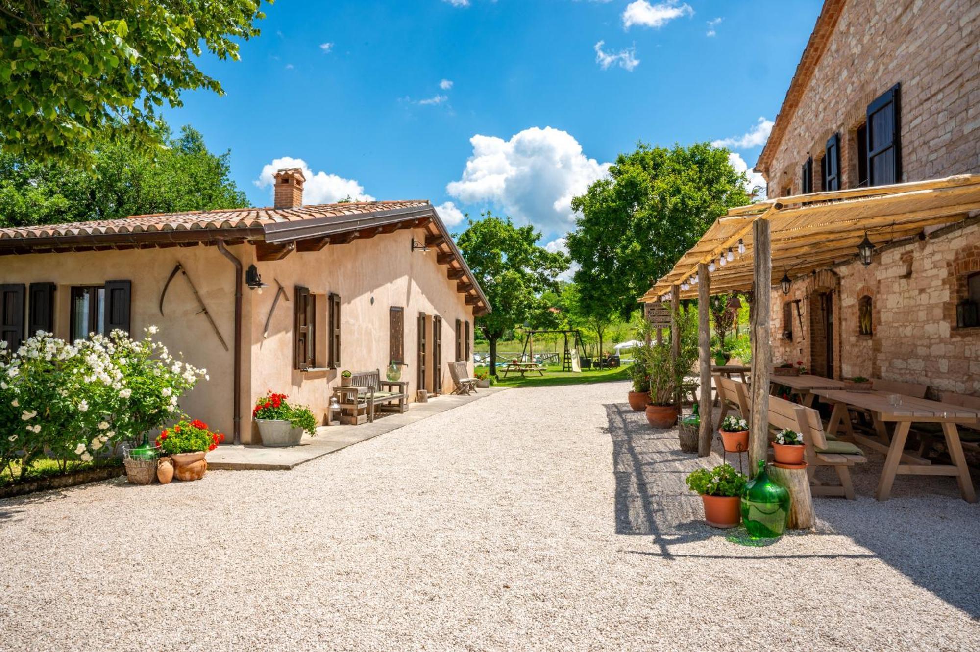 Agriturismo Il Castellaro Sassoferrato Екстериор снимка